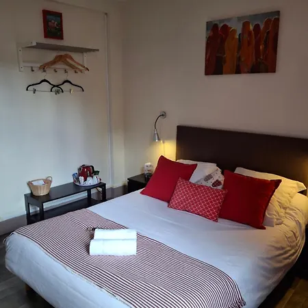 Hotel Hotel Des Remparts Saint-Lô