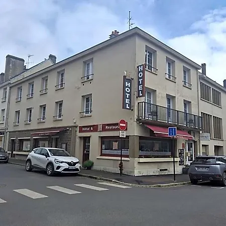 Logis Des Remparts - 생로