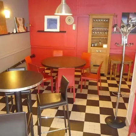 Hotel Des Remparts Hotel 2*